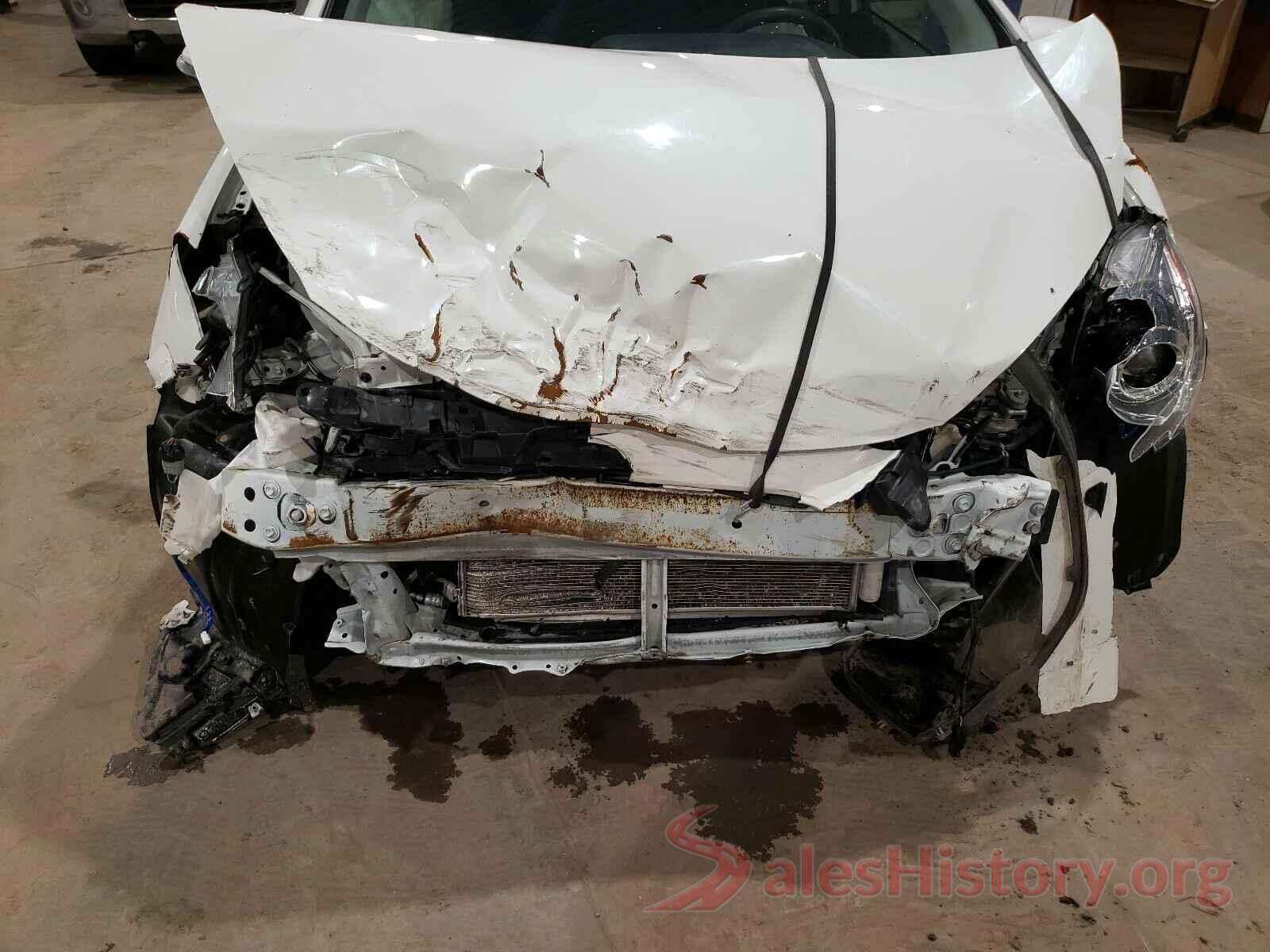 JTDKDTB34H1597195 2017 TOYOTA PRIUS