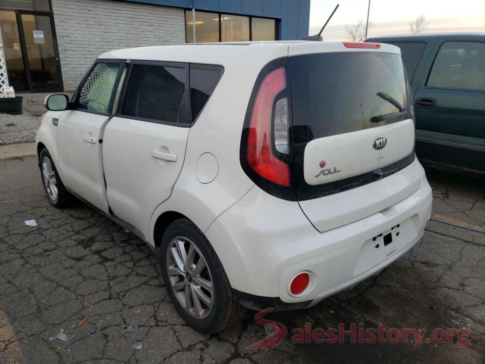 KNDJP3A5XJ7893122 2018 KIA SOUL