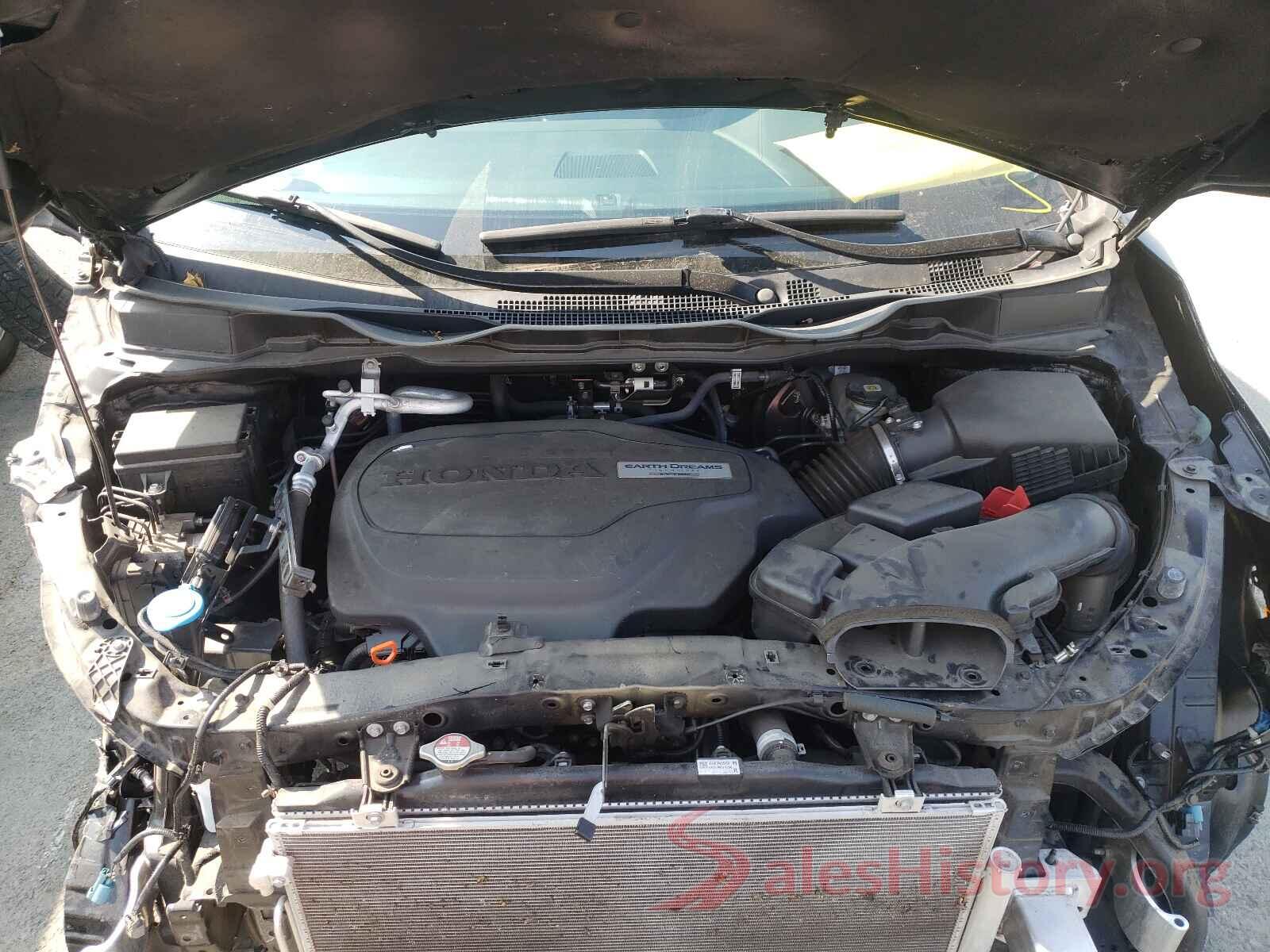 5FNRL6H5XJB067208 2018 HONDA ODYSSEY