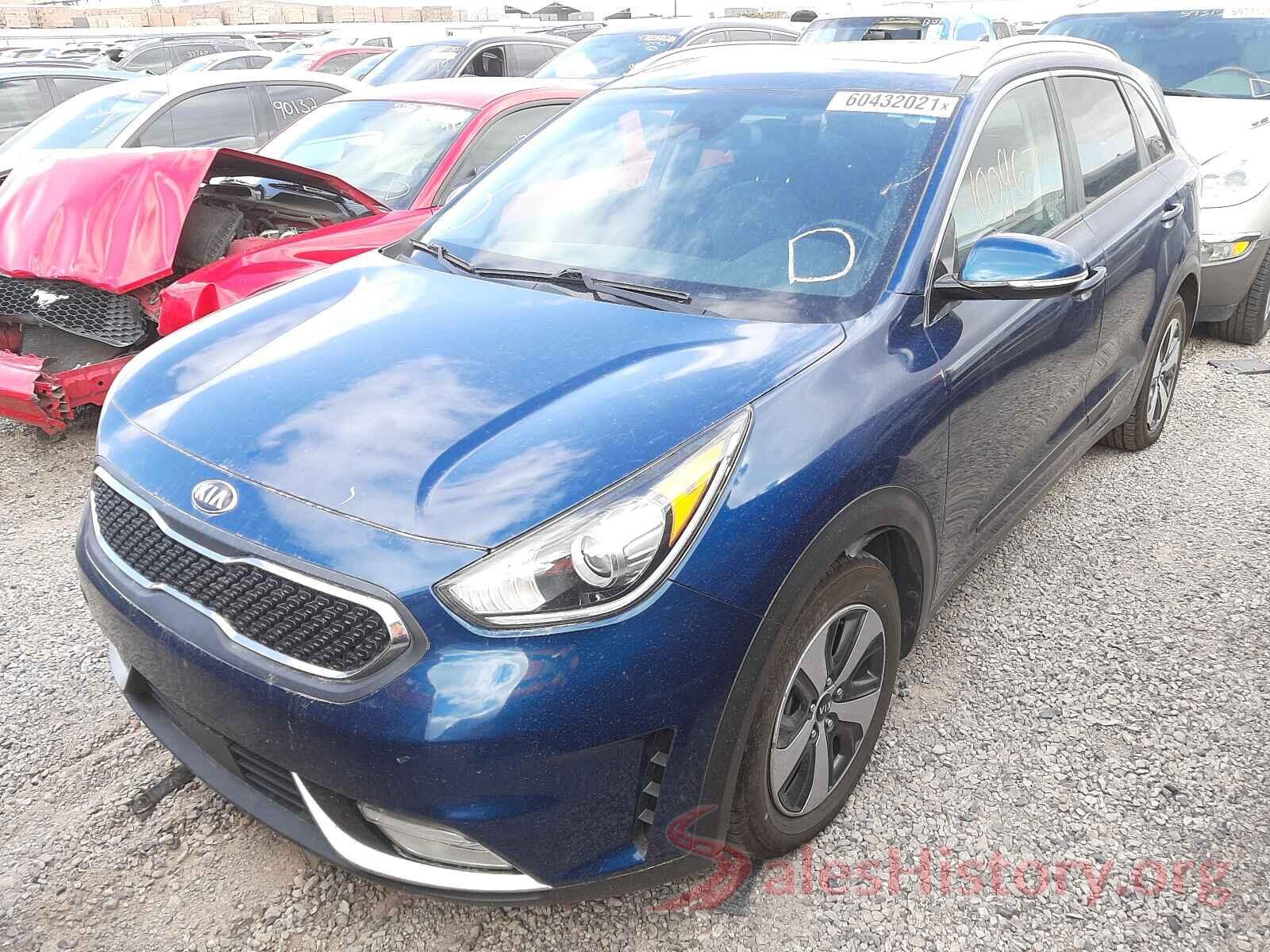 KNDCC3LC7H5042904 2017 KIA NIRO