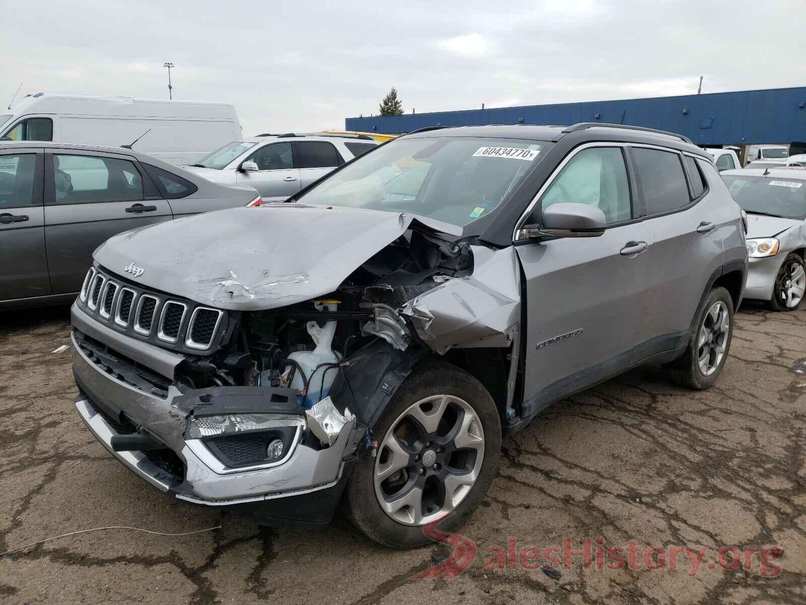 3C4NJDCB4JT267055 2018 JEEP COMPASS