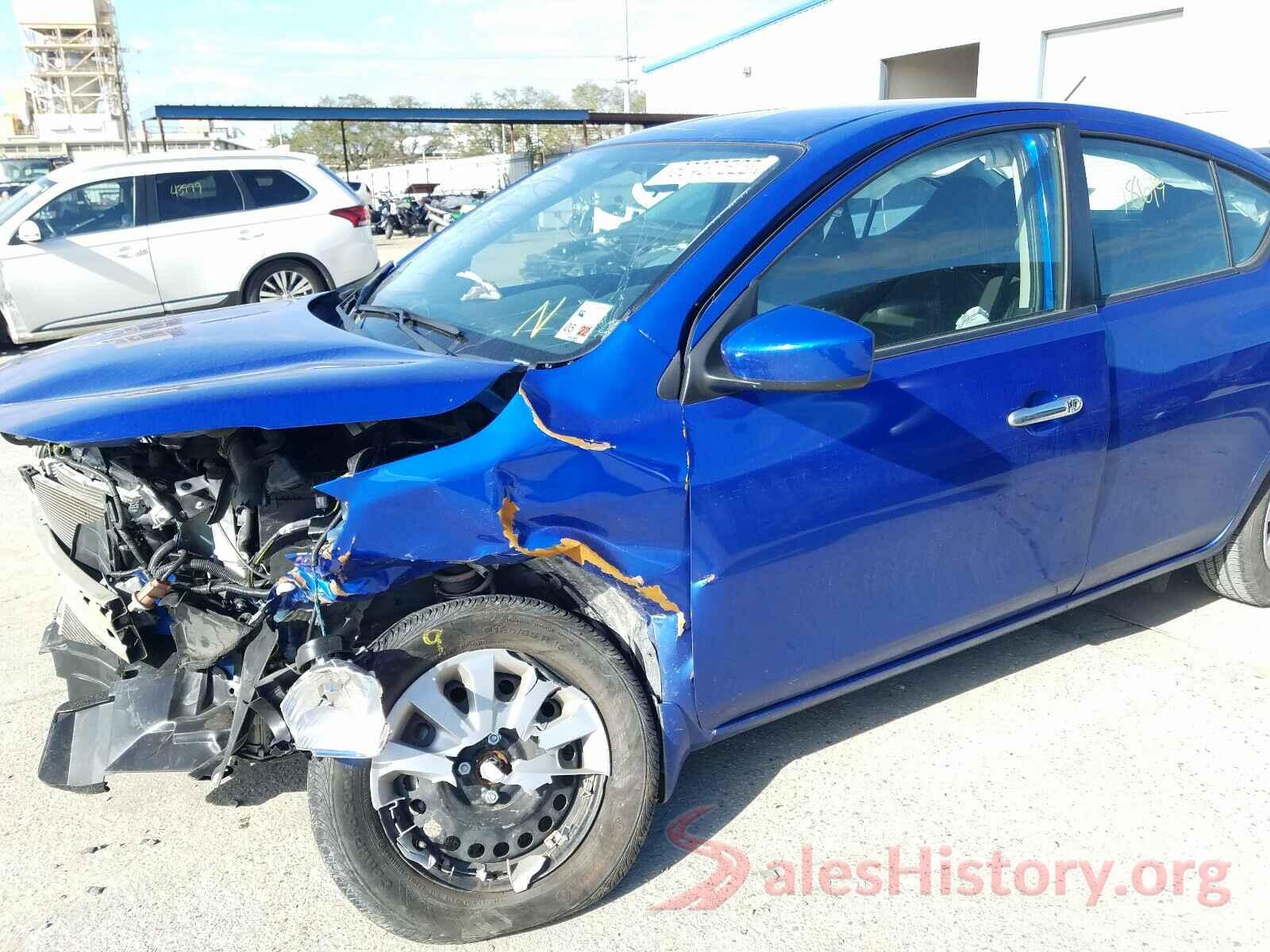 3N1CN7AP0HL876118 2017 NISSAN VERSA