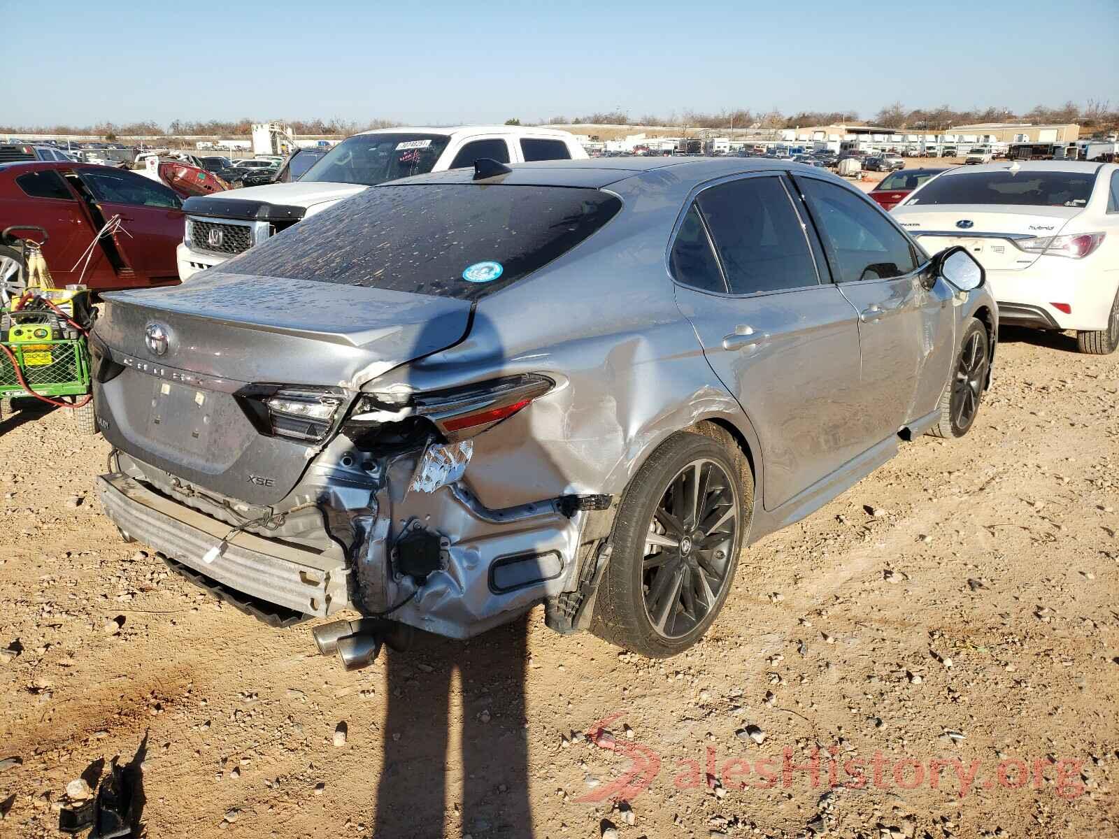 4T1BZ1HK3JU010361 2018 TOYOTA CAMRY