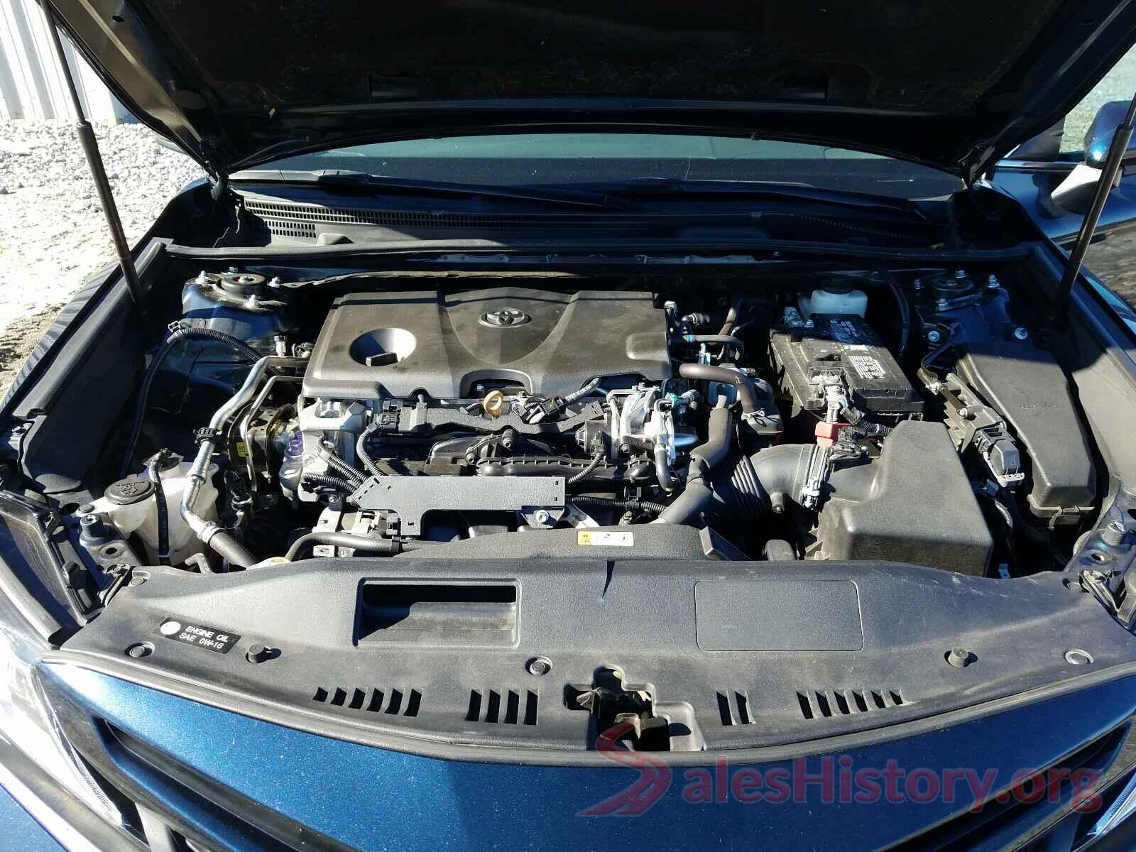 4T1B11HK8JU633658 2018 TOYOTA CAMRY