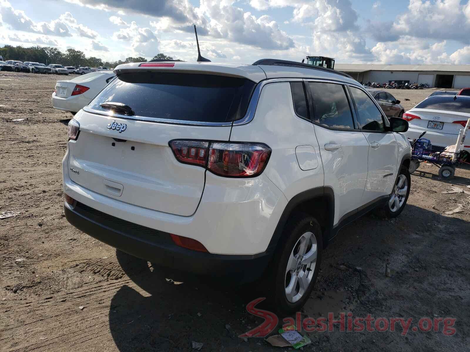 3C4NJDBB4JT423757 2018 JEEP COMPASS