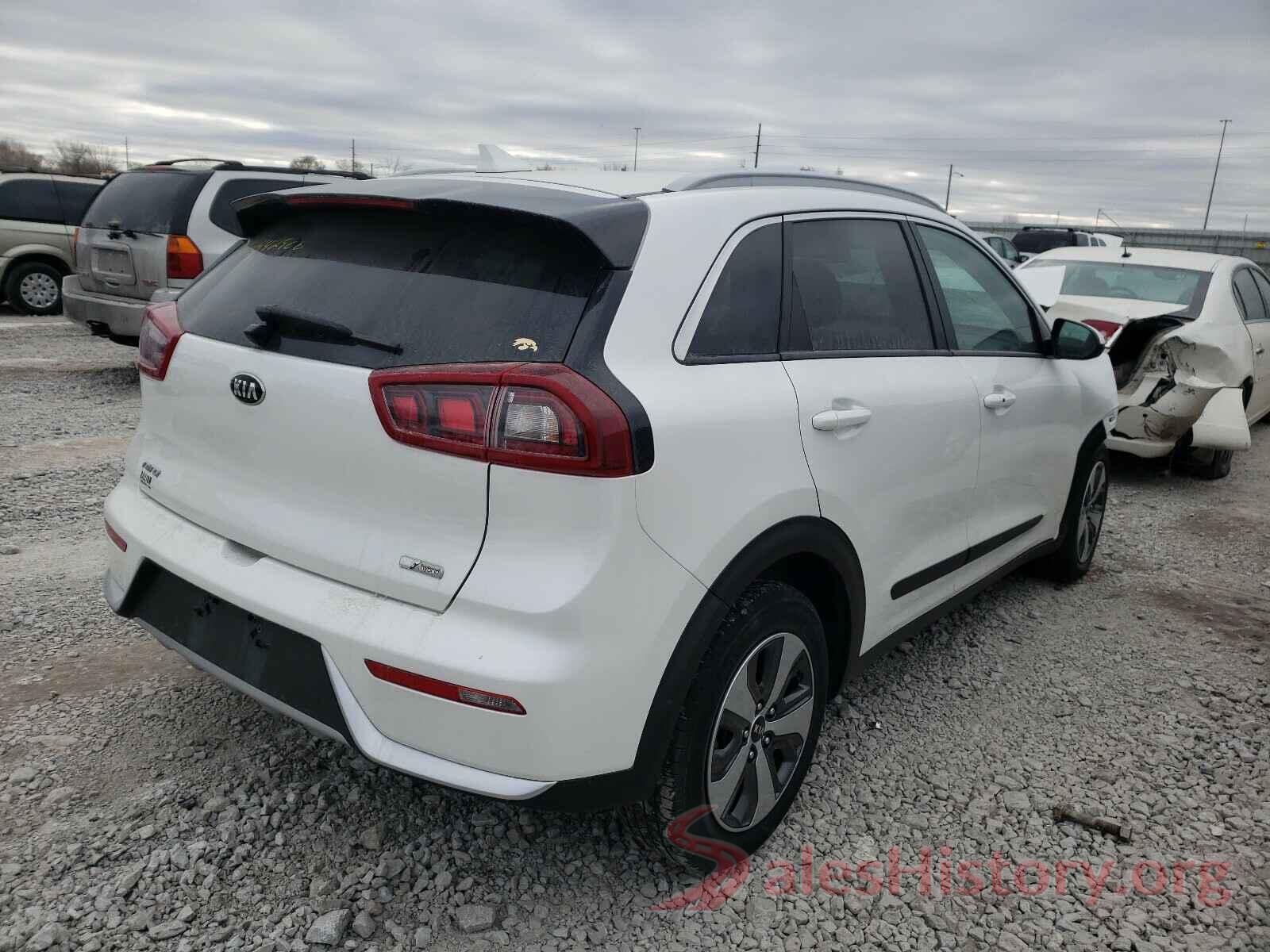 KNDCB3LC4J5127983 2018 KIA NIRO