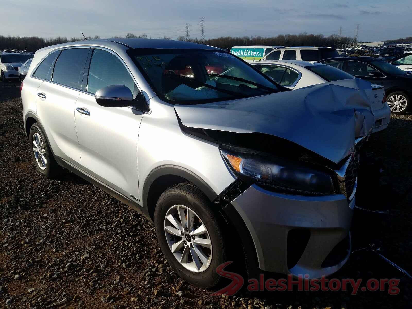 5XYPGDA52KG560319 2019 KIA SORENTO