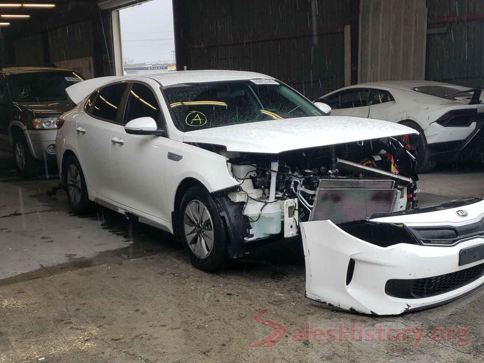 KNAGT4LE5J5020525 2018 KIA OPTIMA