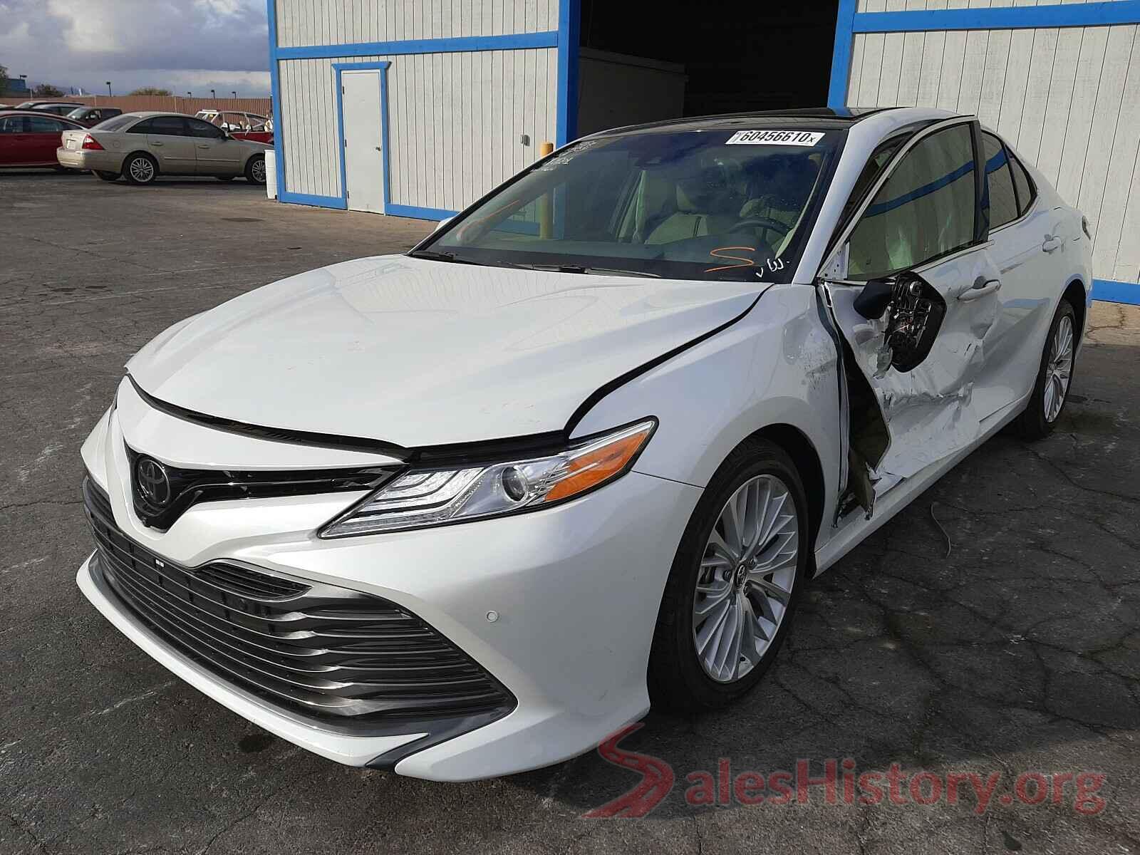 4T1BZ1HK8JU006015 2018 TOYOTA CAMRY