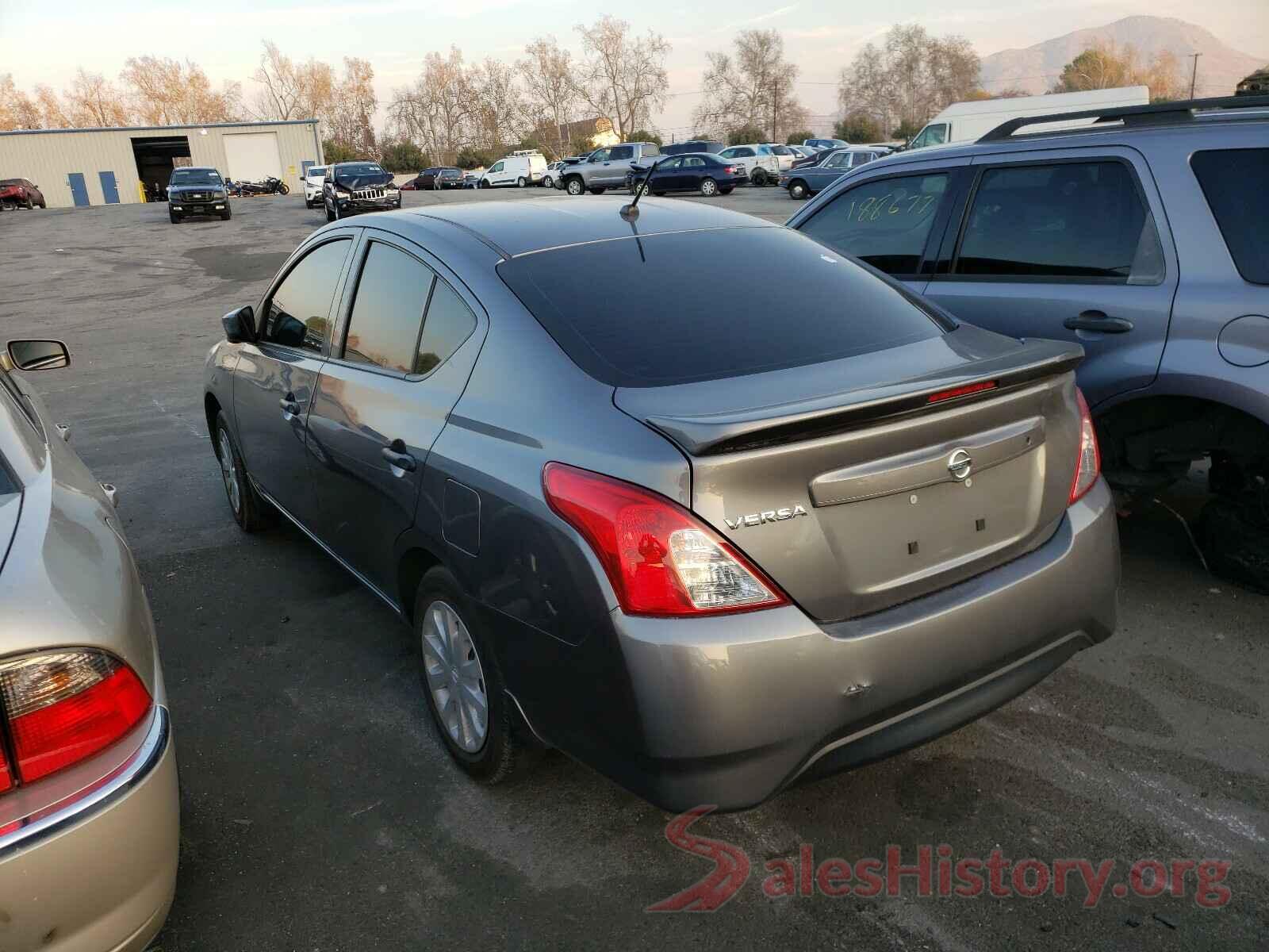 3N1CN7AP6JL851522 2018 NISSAN VERSA