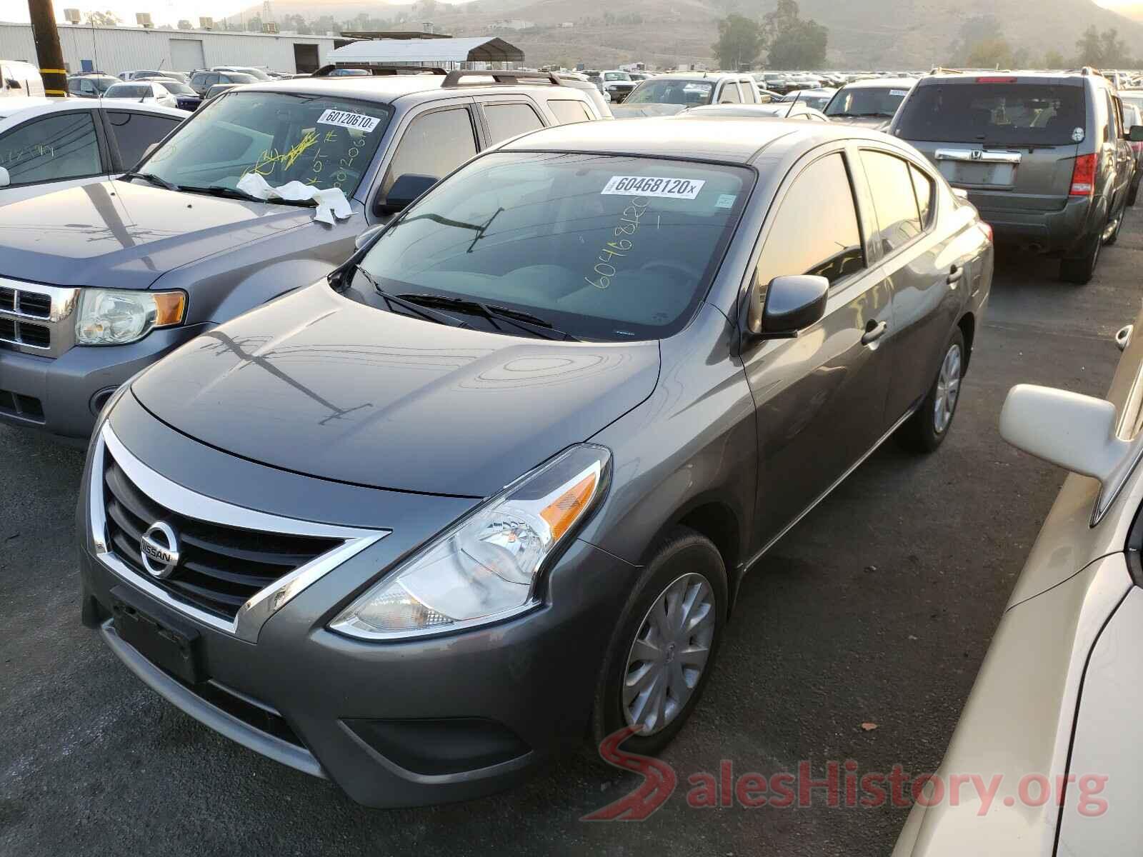 3N1CN7AP6JL851522 2018 NISSAN VERSA