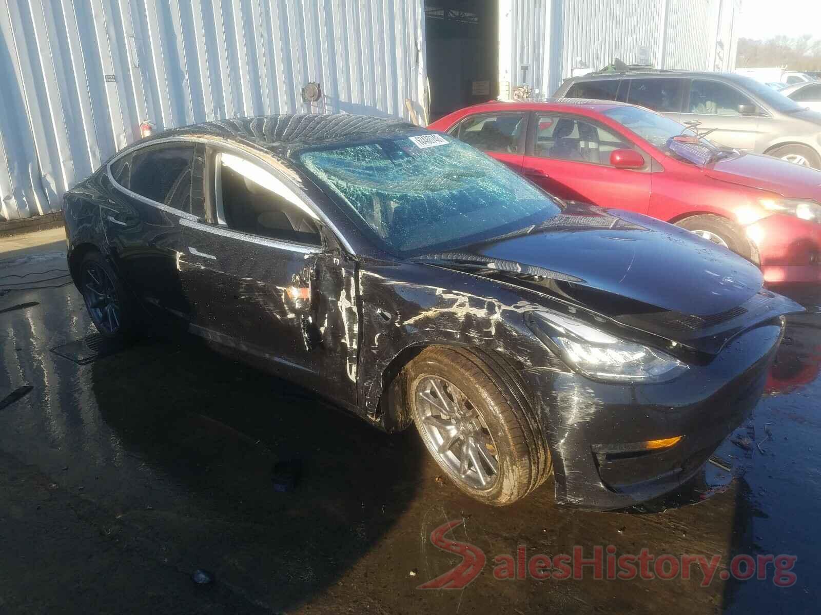 5YJ3E1EB8JF110652 2018 TESLA MODEL 3