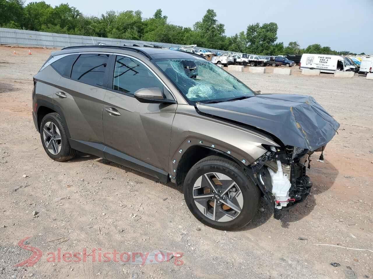 2025 HYUNDAI TUCSON VIN KM8JCDD19SU311973, rear 3/4 view