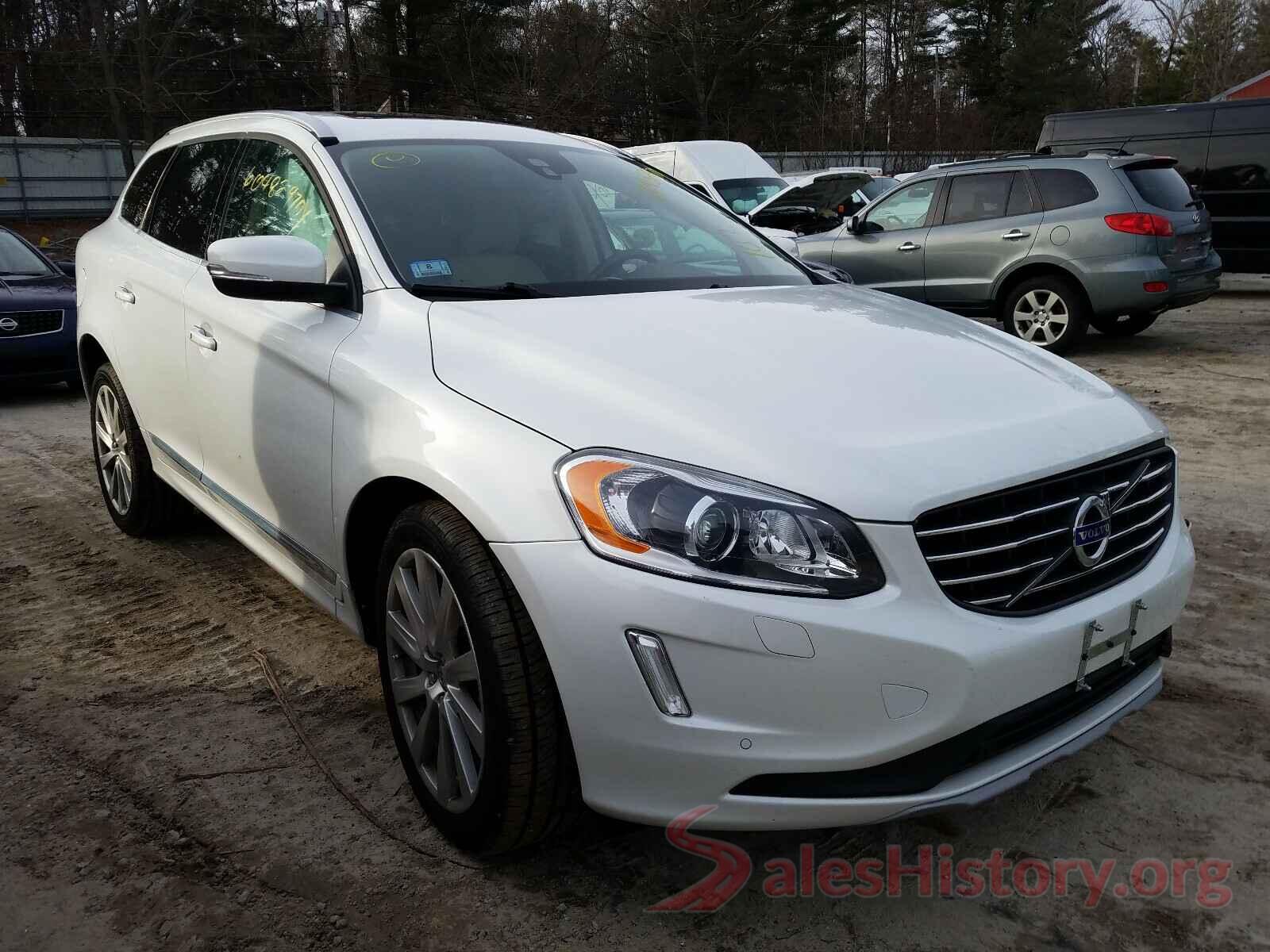 YV449MRUXH2111012 2017 VOLVO XC60