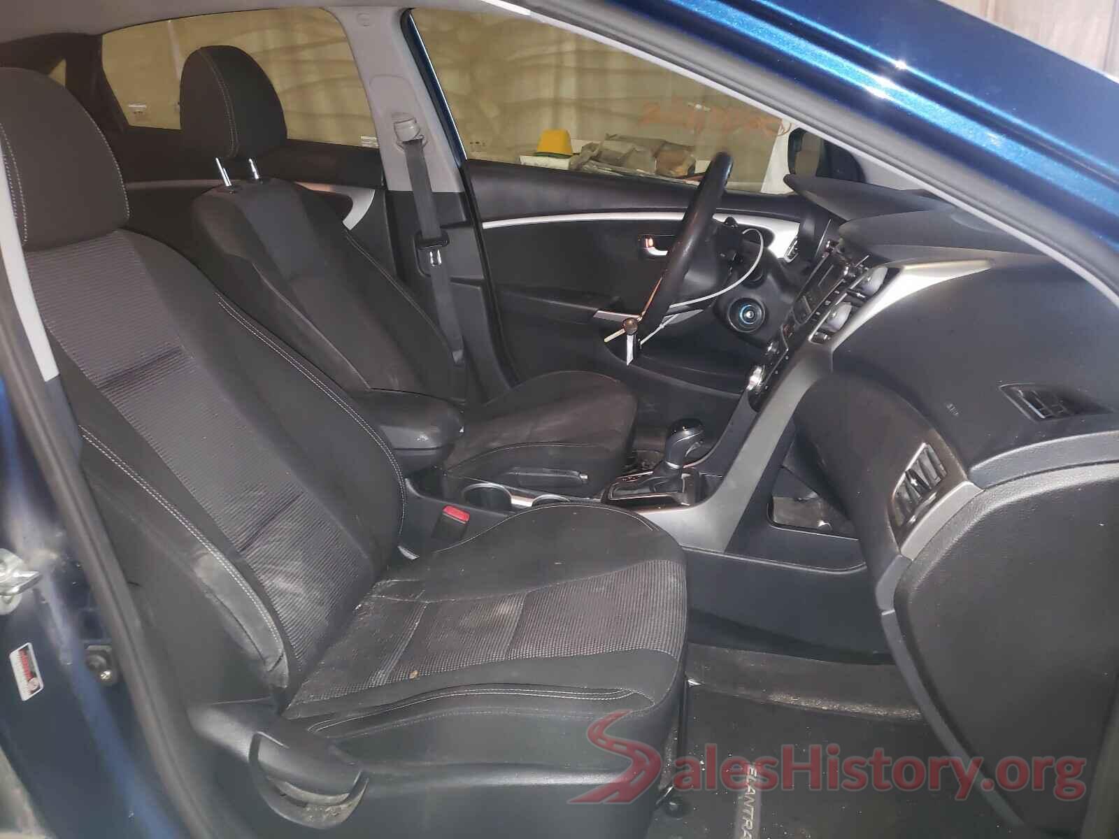 KMHD35LHXGU277468 2016 HYUNDAI ELANTRA