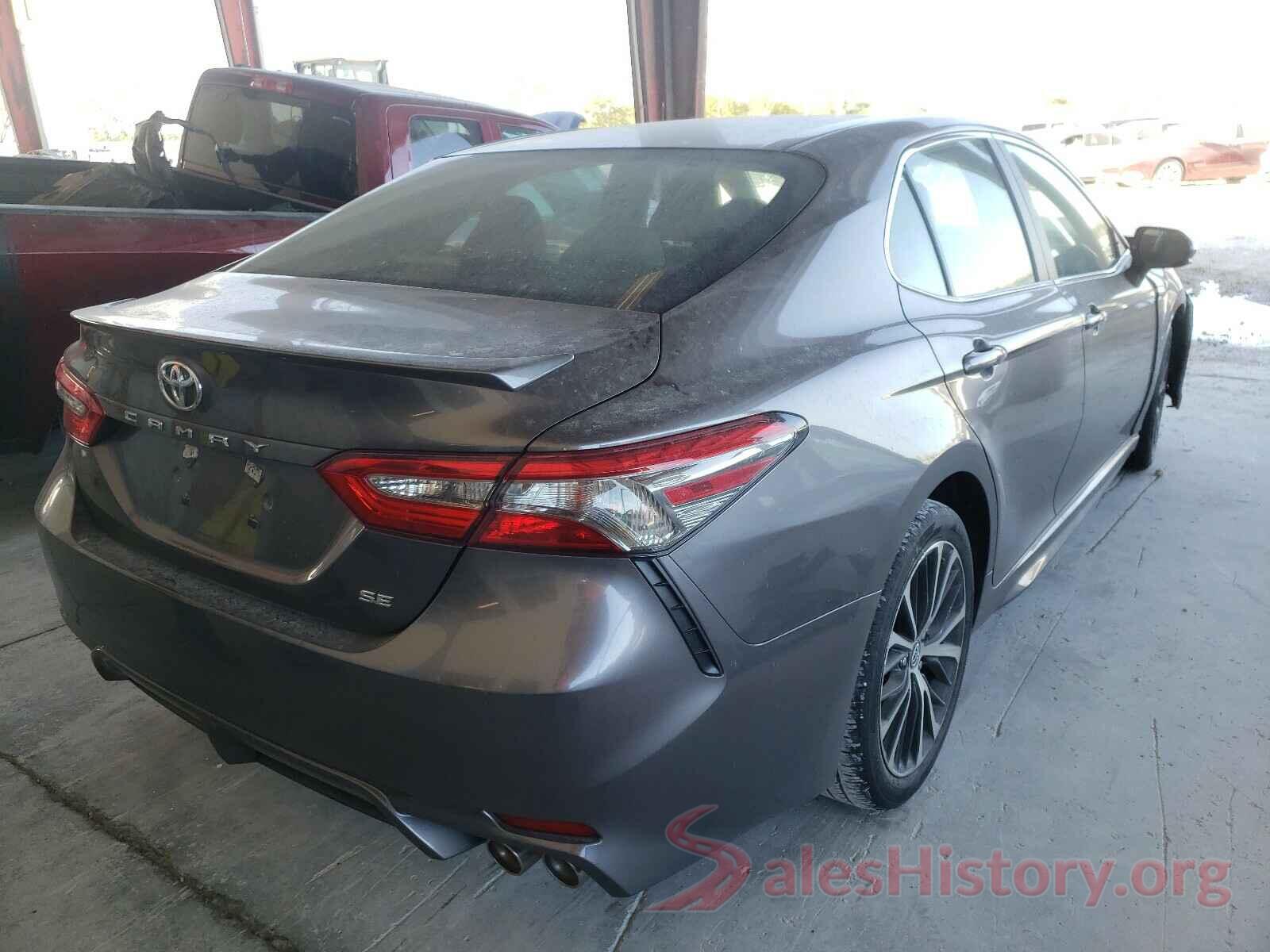 4T1B11HK3JU678006 2018 TOYOTA CAMRY