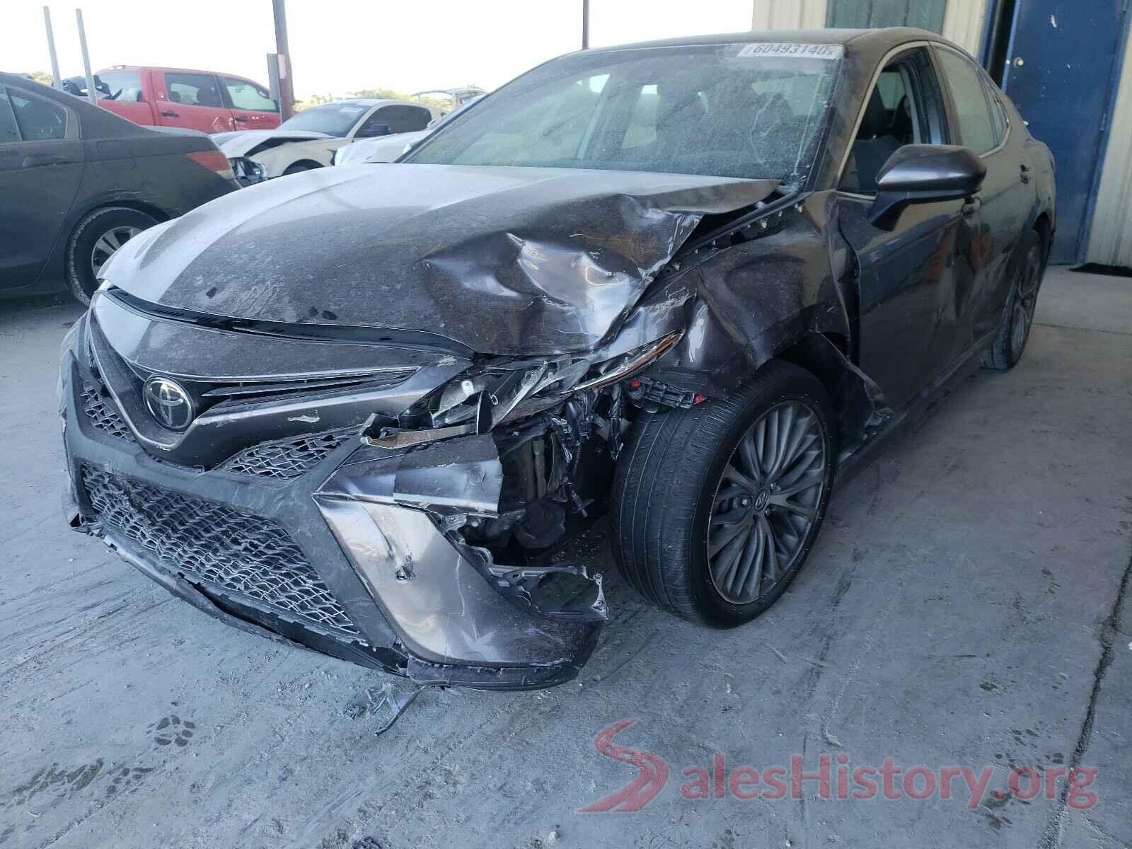 4T1B11HK3JU678006 2018 TOYOTA CAMRY