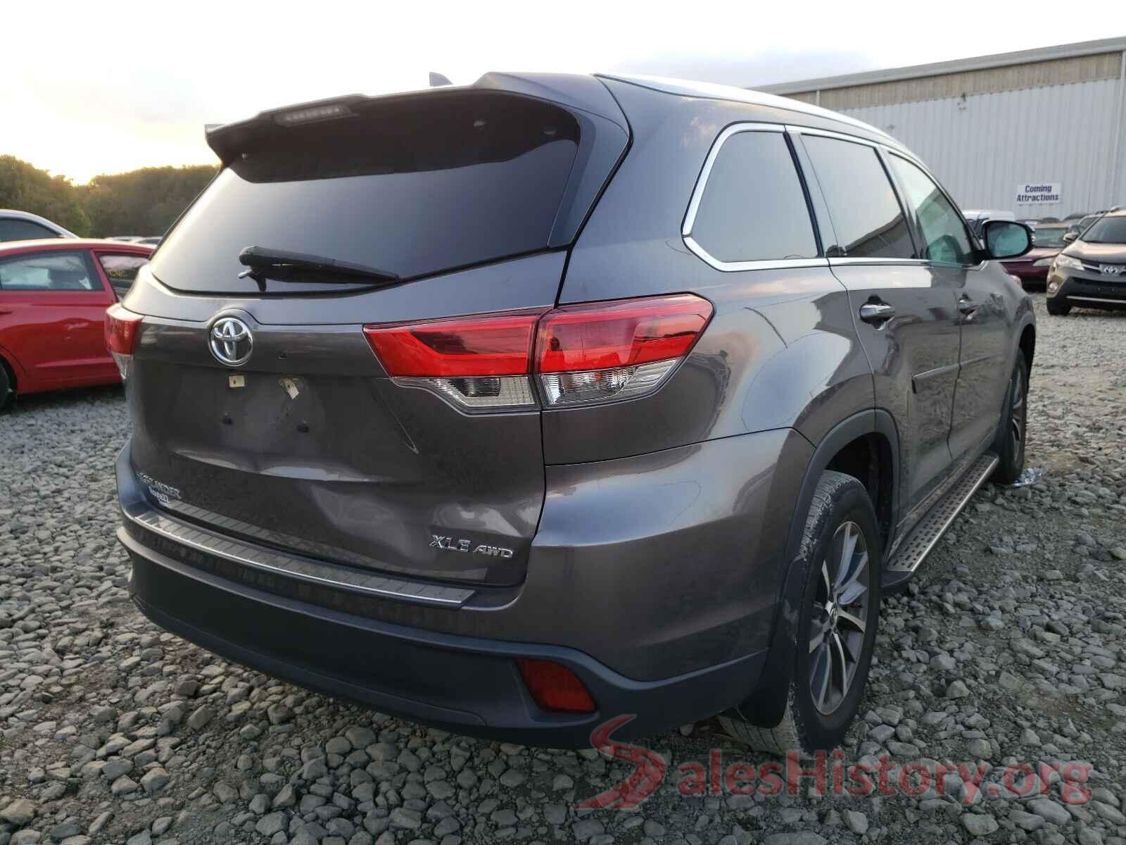 5TDJZRFH6JS886805 2018 TOYOTA HIGHLANDER