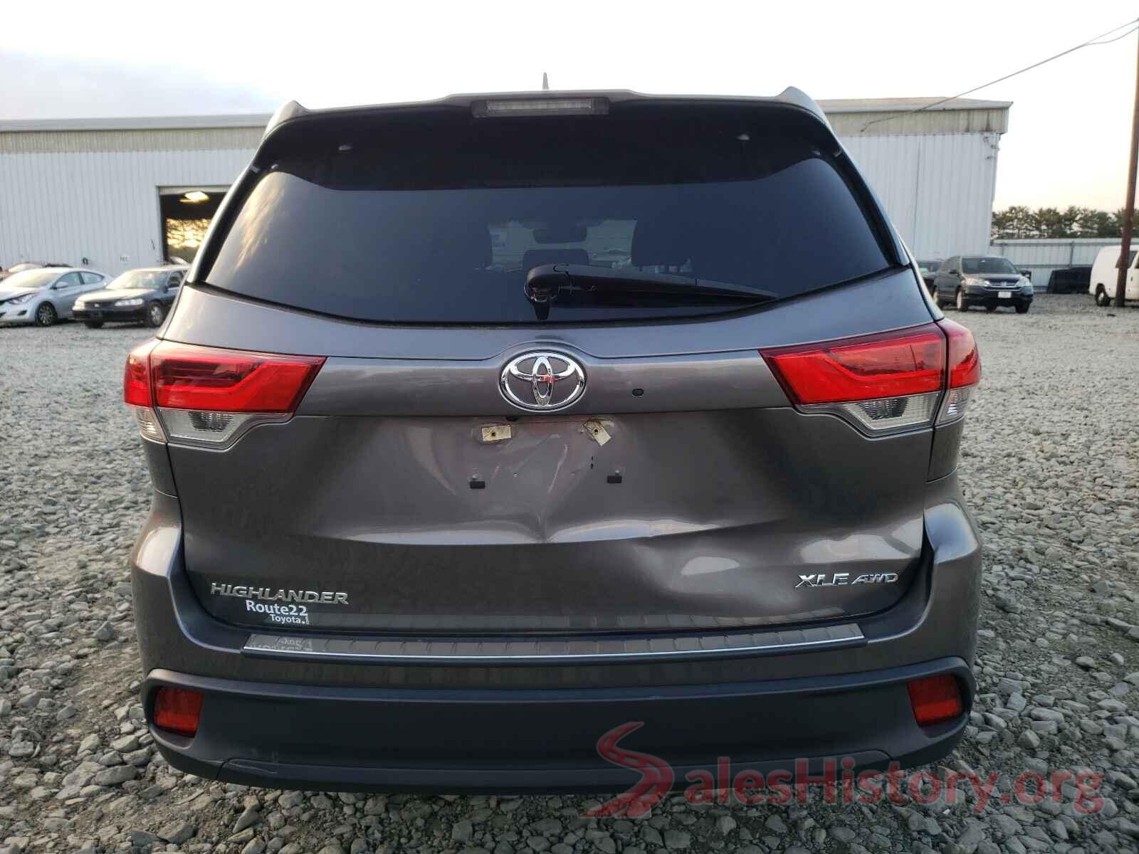 5TDJZRFH6JS886805 2018 TOYOTA HIGHLANDER