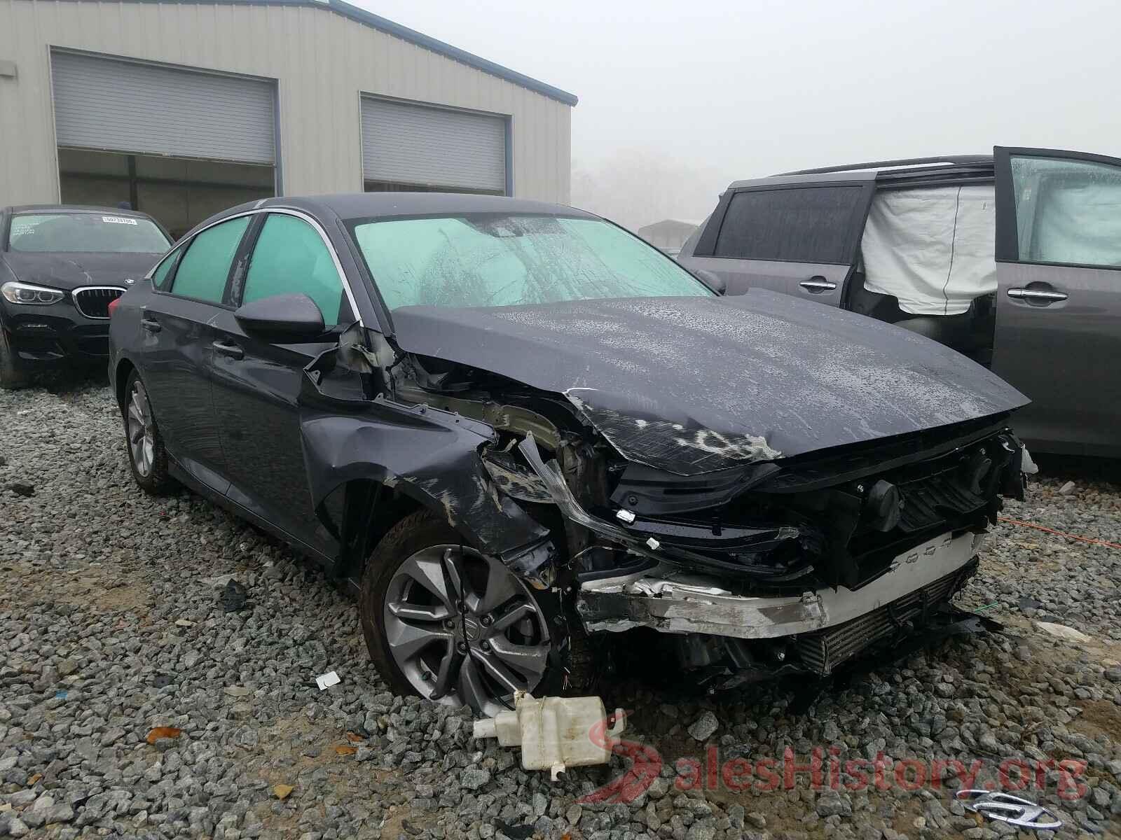 1HGCV1F10JA086492 2018 HONDA ACCORD