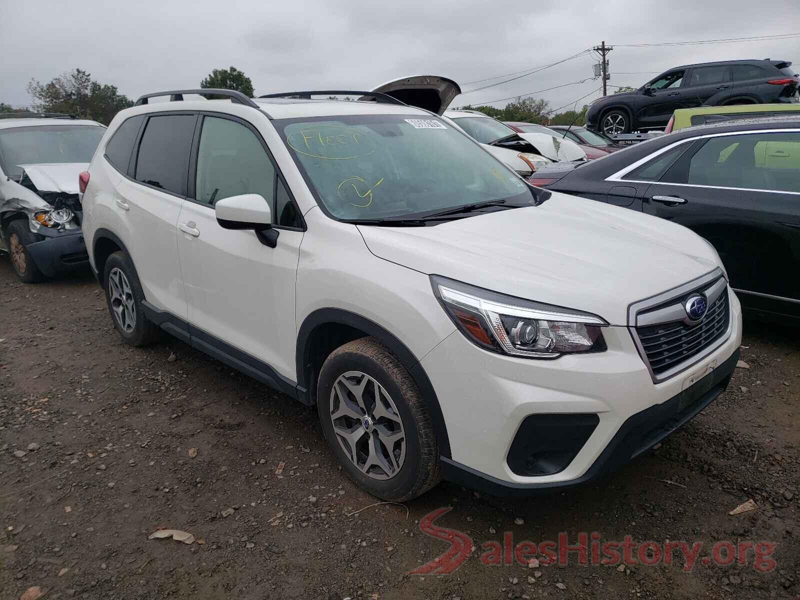 JF2SKAJC1LH426885 2020 SUBARU FORESTER