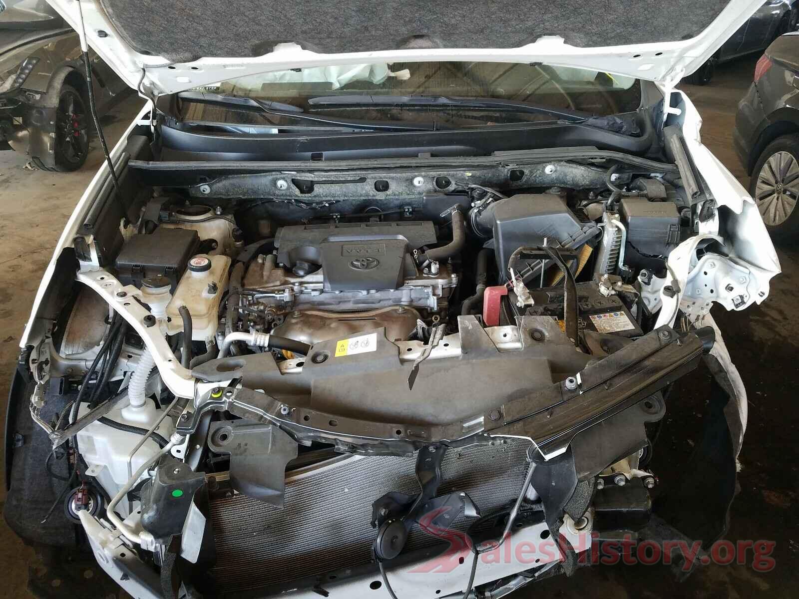 JTMZFREV9JJ174742 2018 TOYOTA RAV4