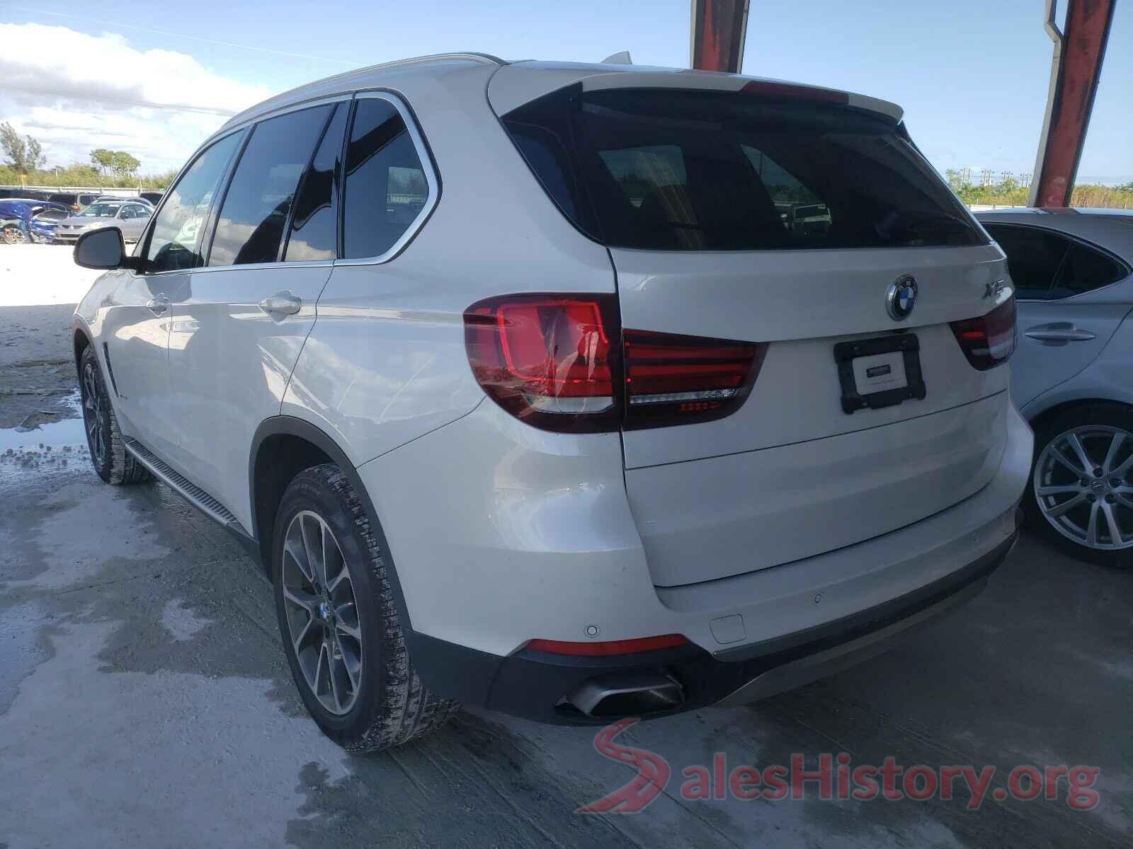 5UXKR2C55J0Z17596 2018 BMW X5