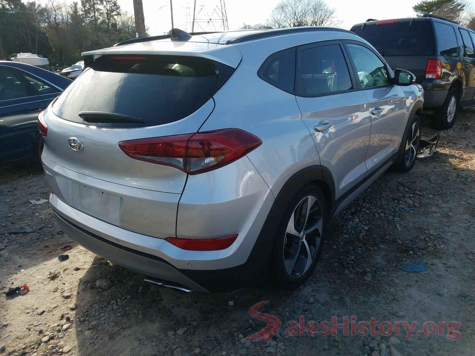 KM8J33A28JU683276 2018 HYUNDAI TUCSON