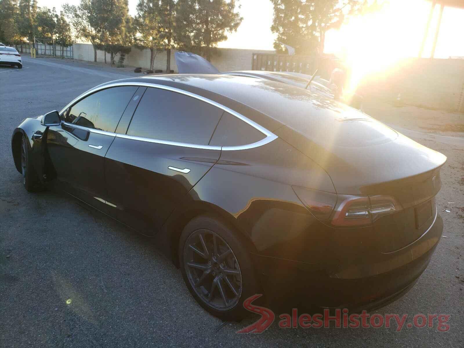 5YJ3E1EBXKF522184 2019 TESLA MODEL 3