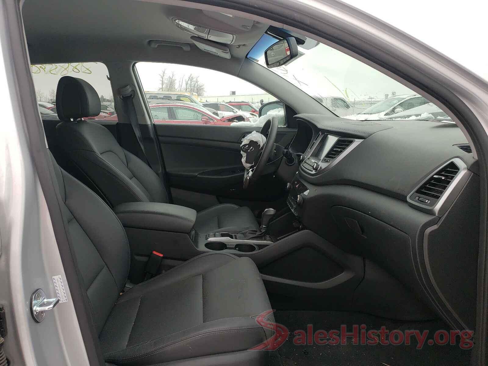 KM8J33A40HU422929 2017 HYUNDAI TUCSON