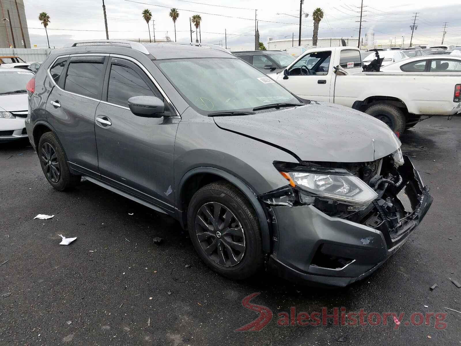 JN8AT2MT7HW382732 2017 NISSAN ROGUE