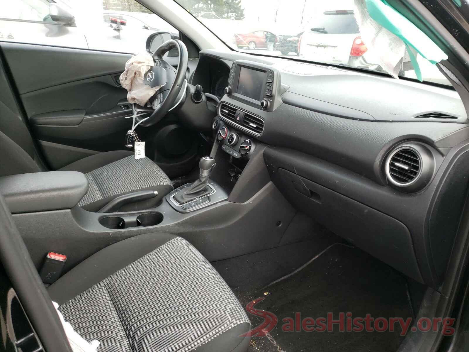 KM8K22AA2KU297138 2019 HYUNDAI KONA