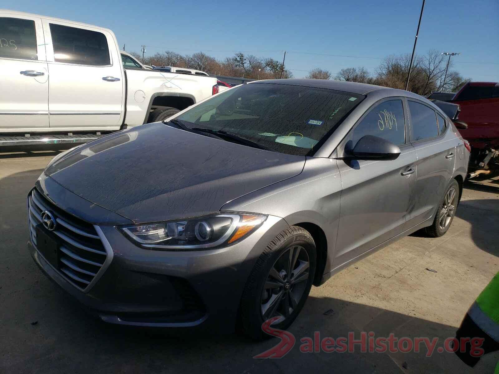 5NPD84LF5JH313132 2018 HYUNDAI ELANTRA