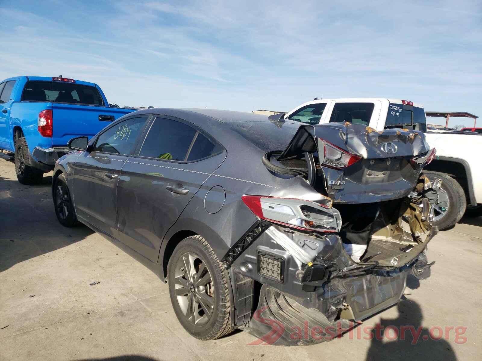 5NPD84LF5JH313132 2018 HYUNDAI ELANTRA