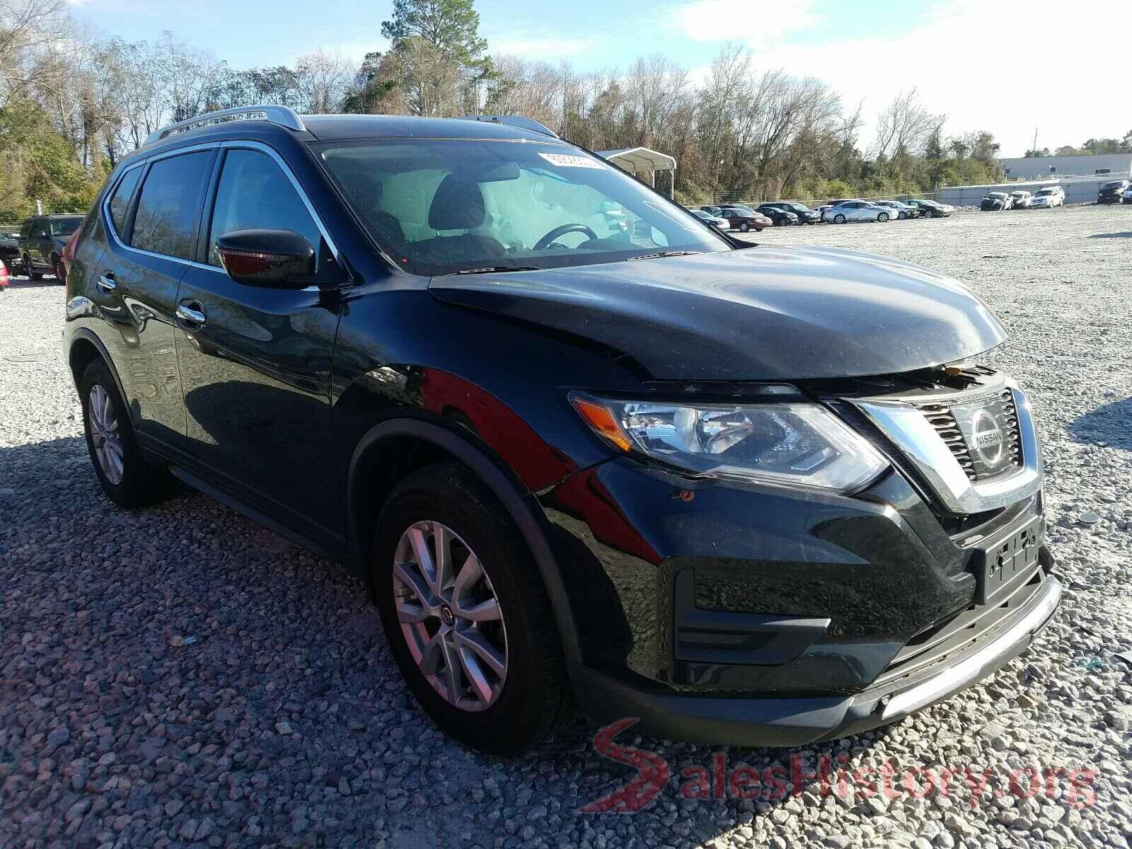 KNMAT2MV0HP596565 2017 NISSAN ROGUE