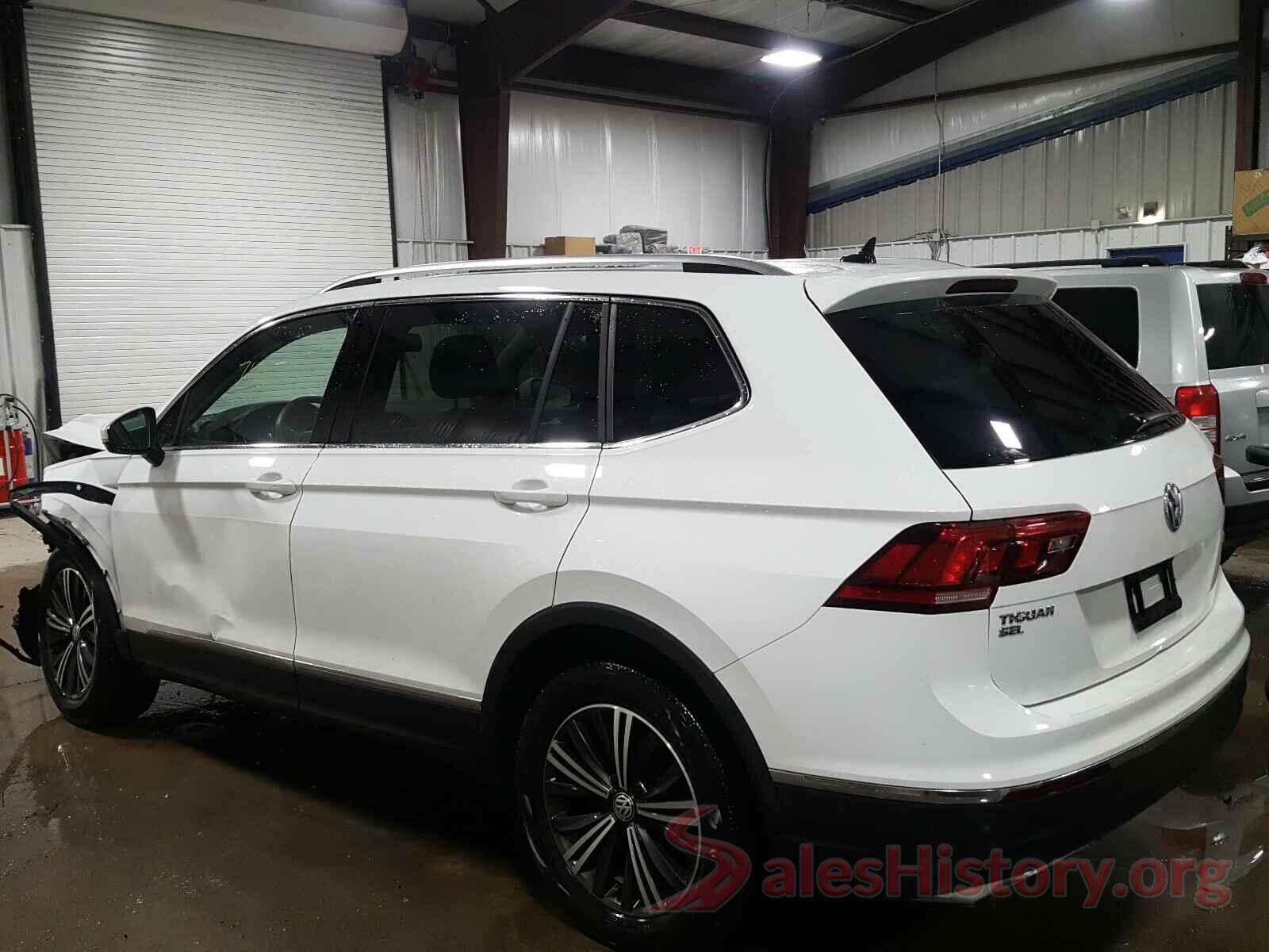 3VV2B7AX1JM060683 2018 VOLKSWAGEN TIGUAN