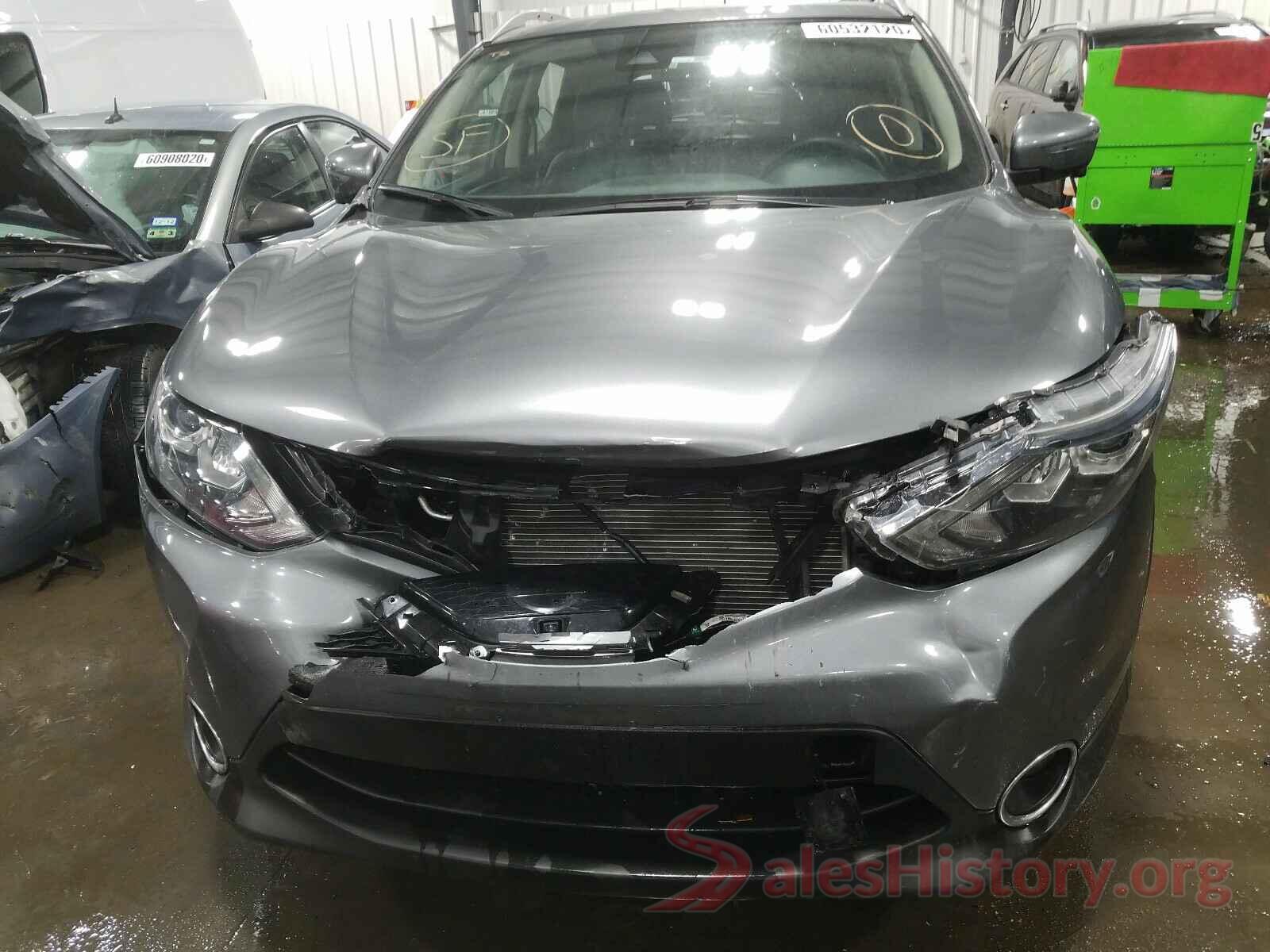 JN1BJ1CR5HW116103 2017 NISSAN ROGUE