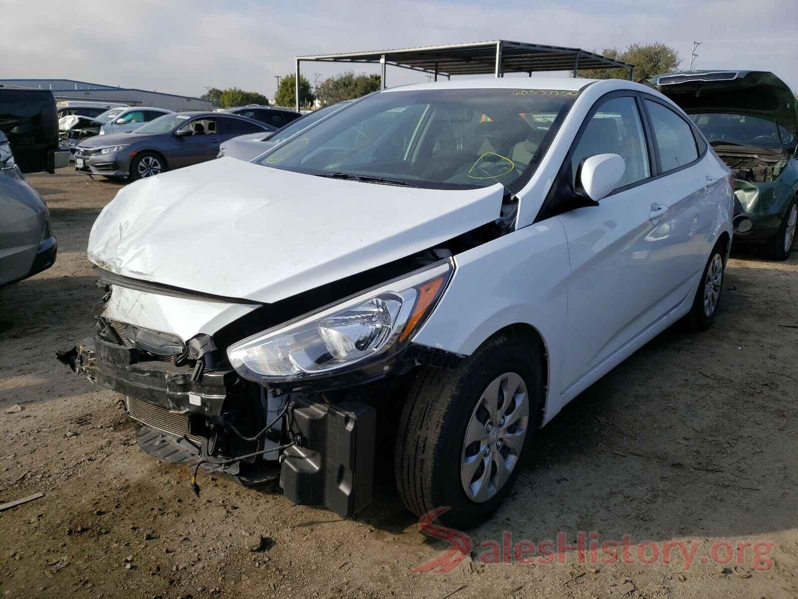 KMHCT4AE5HU332814 2017 HYUNDAI ACCENT