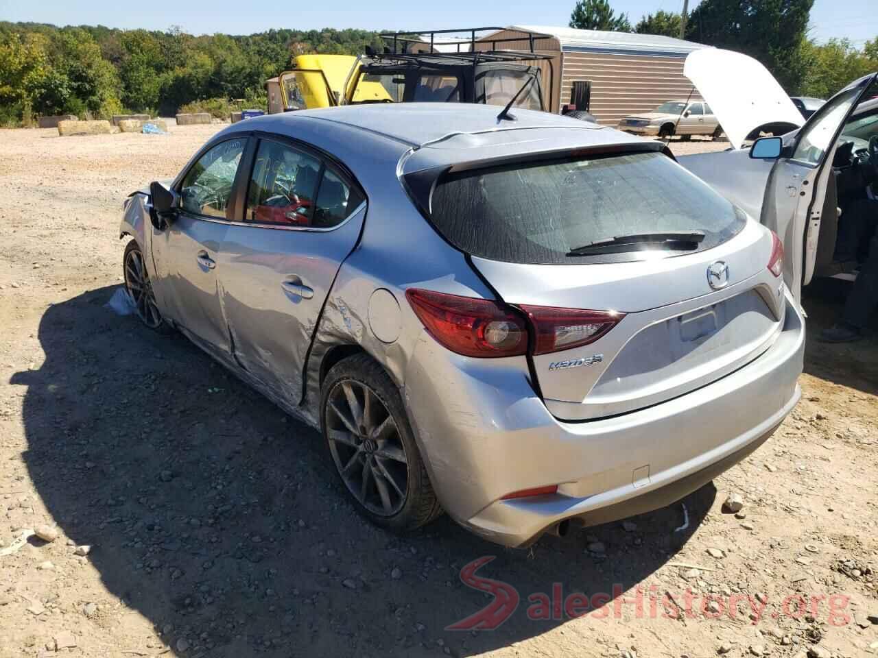 3MZBN1L38JM192608 2018 MAZDA 3