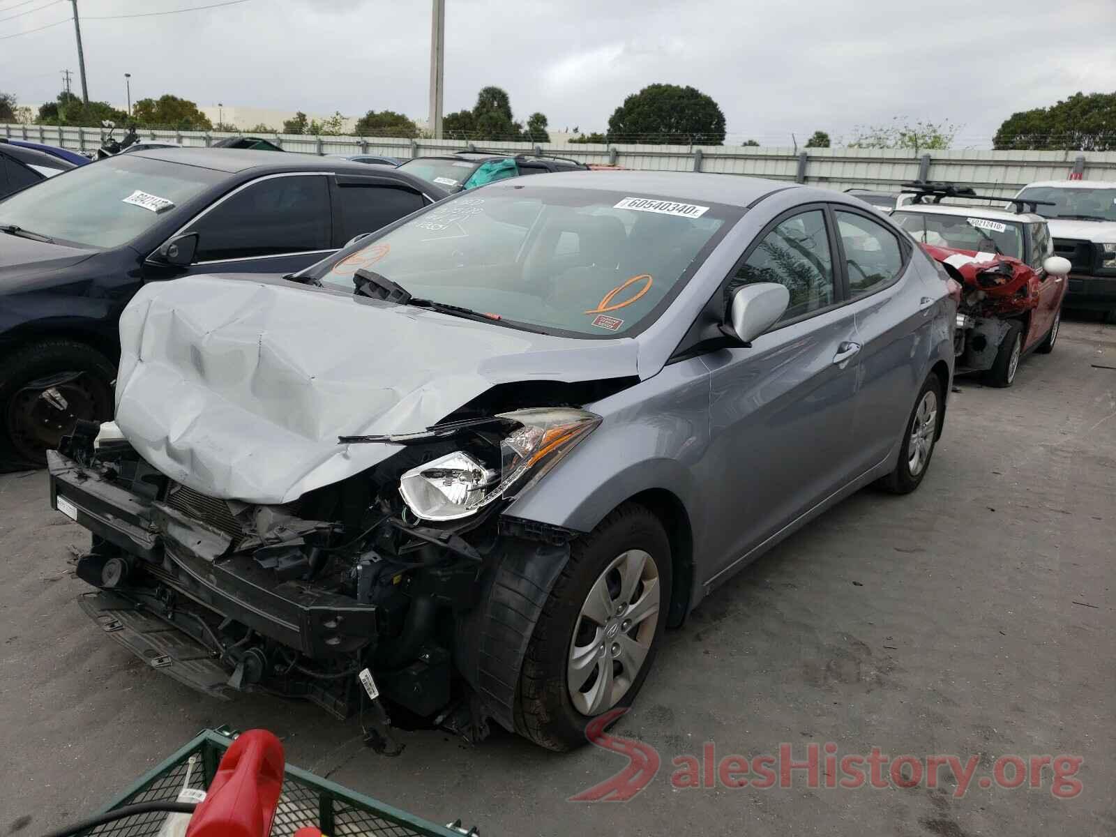 5NPDH4AE9GH782551 2016 HYUNDAI ELANTRA