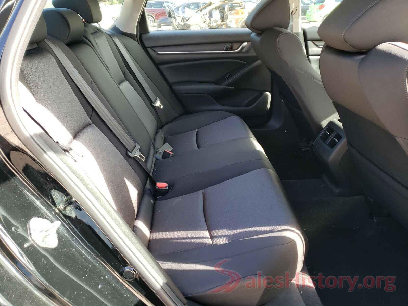 1HGCV1F45JA116659 2018 HONDA ACCORD