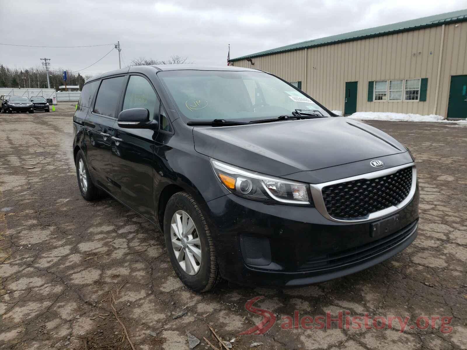 KNDMB5C17H6230396 2017 KIA SEDONA