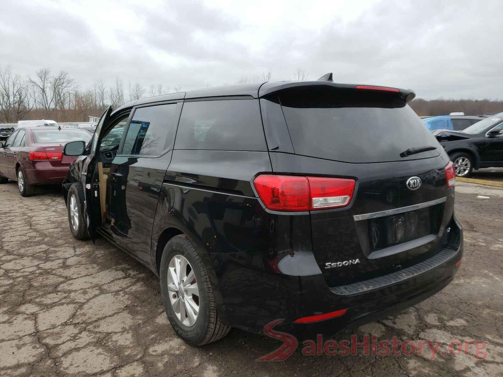 KNDMB5C17H6230396 2017 KIA SEDONA