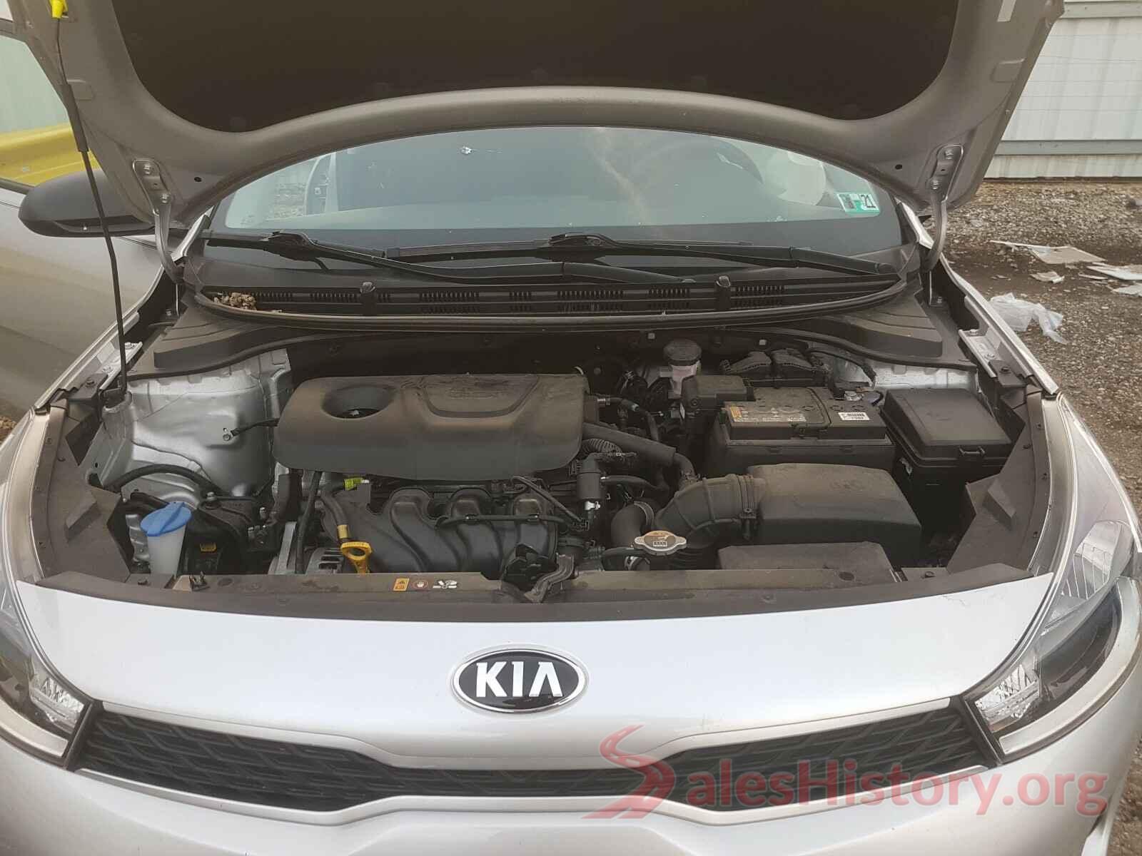 3KPA24AB1JE126186 2018 KIA RIO