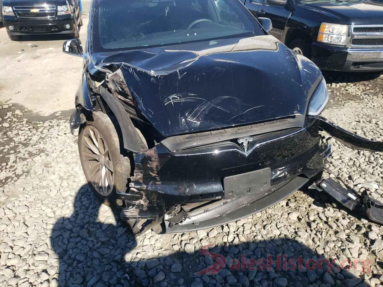 5YJXCDE23JF119865 2018 TESLA MODEL X