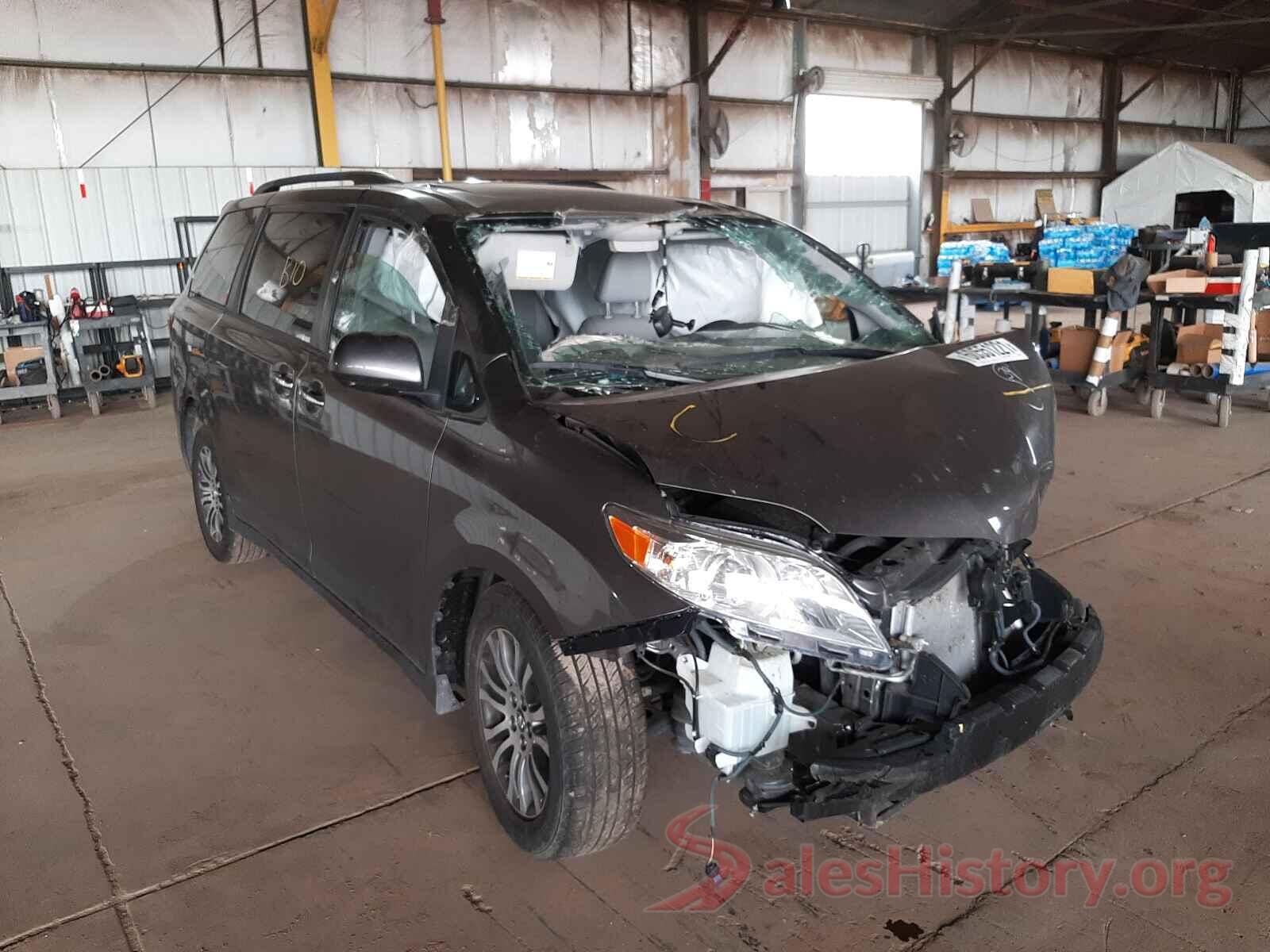 5TDYZ3DCXKS009173 2019 TOYOTA SIENNA