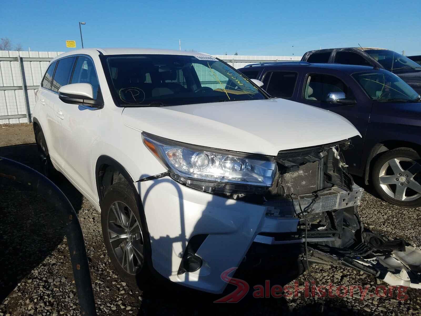 5TDZZRFH1HS204782 2017 TOYOTA HIGHLANDER