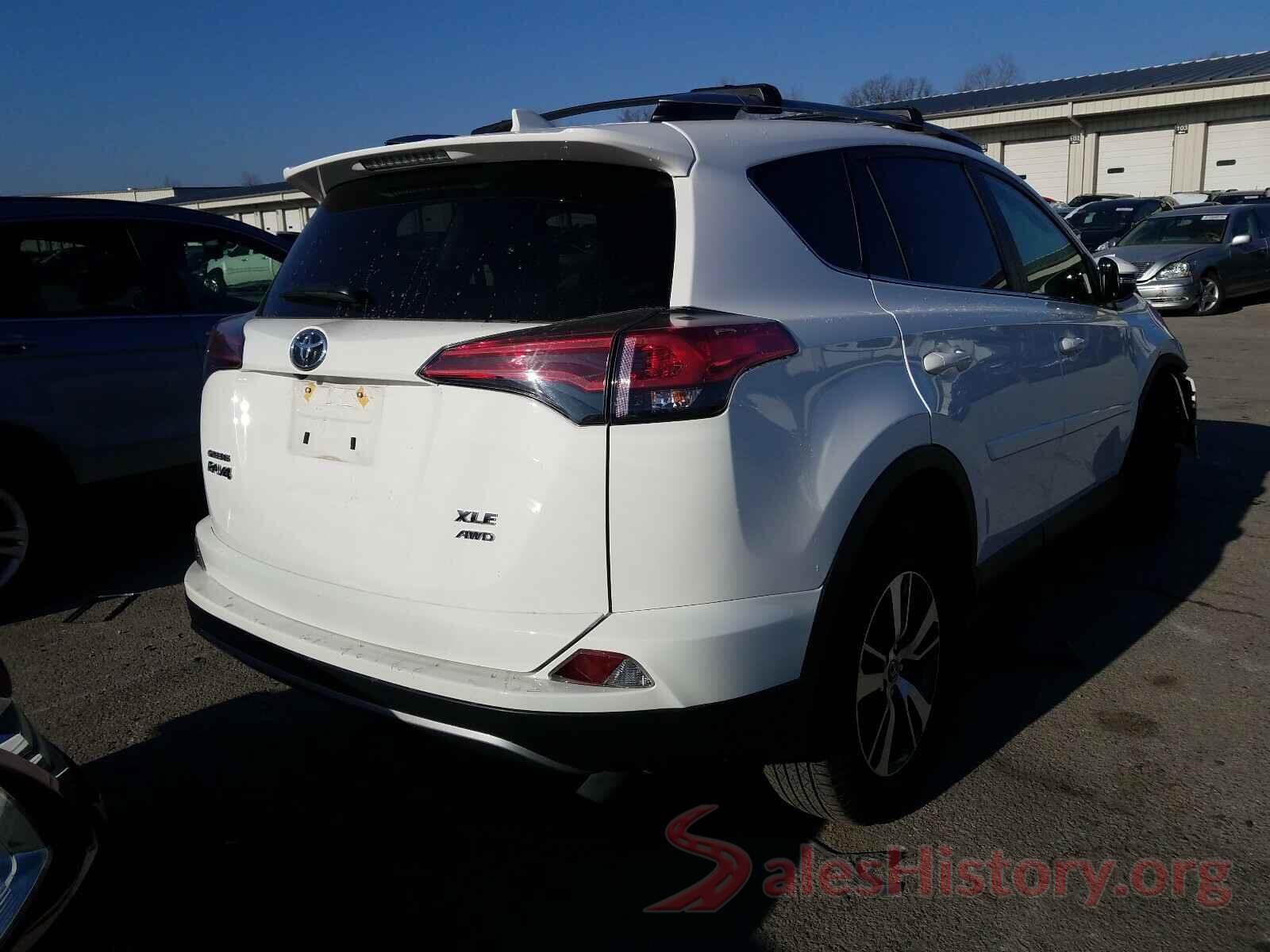 JTMRFREV2HJ173314 2017 TOYOTA RAV4