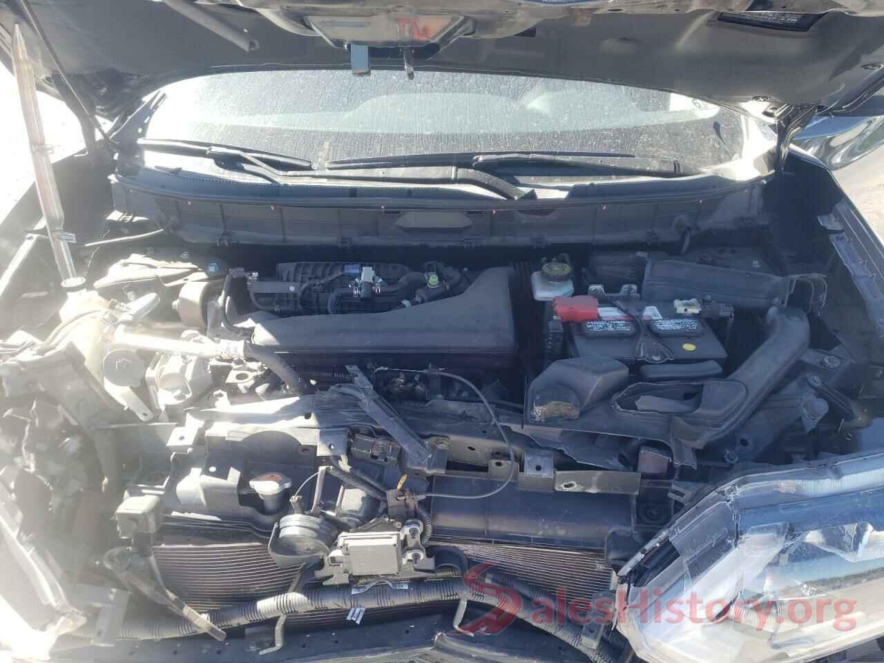 KNMAT2MV0JP567668 2018 NISSAN ROGUE