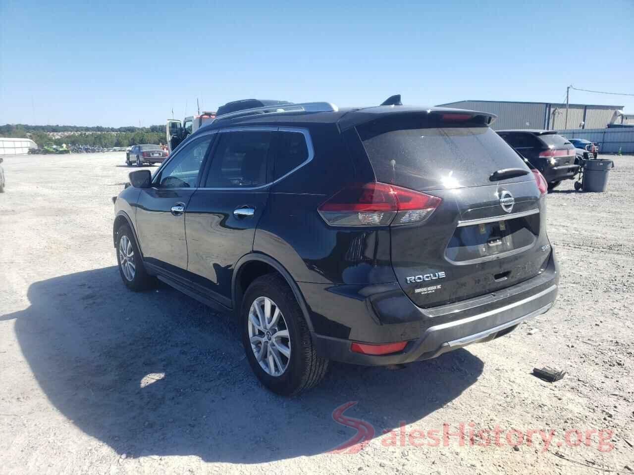 KNMAT2MV0JP567668 2018 NISSAN ROGUE